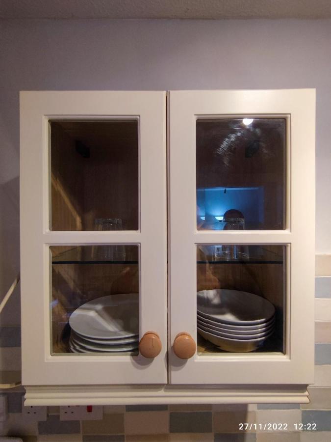Central And Quiet Flat In London! Close To Station מראה חיצוני תמונה